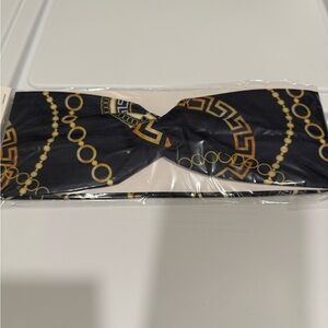 Elegant Black and Gold Headband